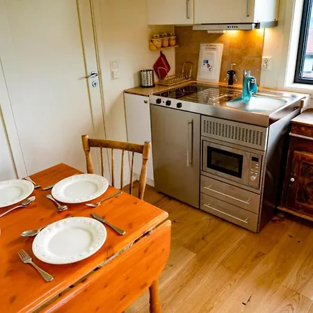 Apartment Leilighet 5 Min Til Sentrum, 3min Til Hakonshallen